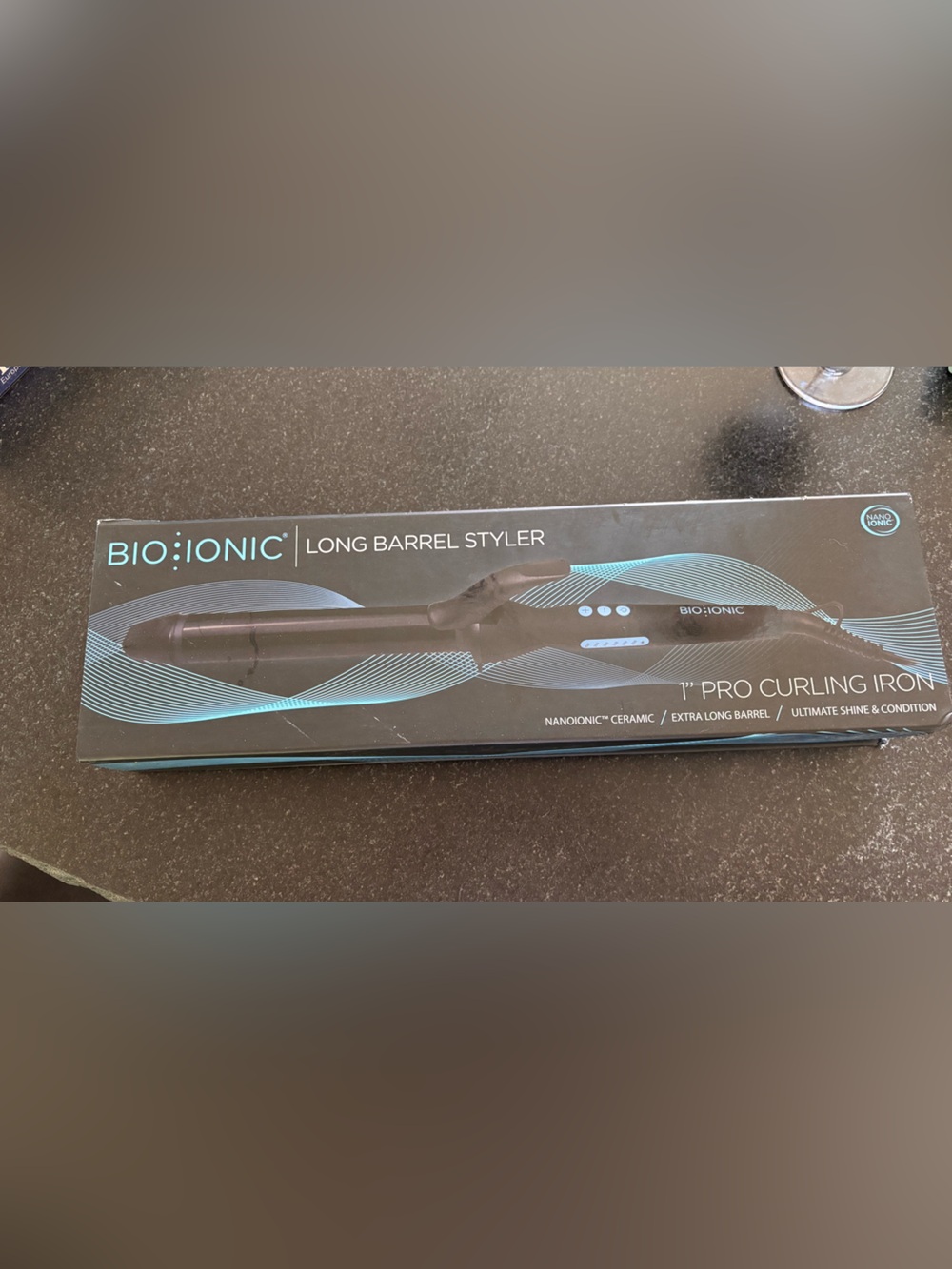 Bio Ionic 1" Pro Long Barrel Curling Iron - Black New Still in Box
